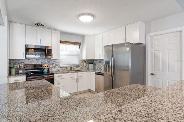 6004 TAMPA SHORES BOULEVARD, Tampa, FL 33615