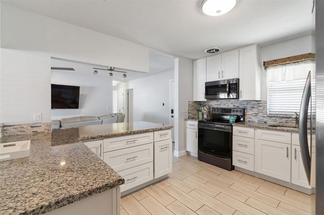 6004 TAMPA SHORES BOULEVARD, Tampa, FL 33615