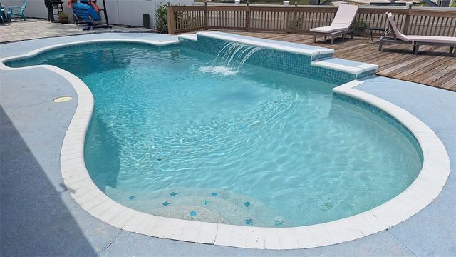 6004 TAMPA SHORES BOULEVARD, Tampa, FL 33615