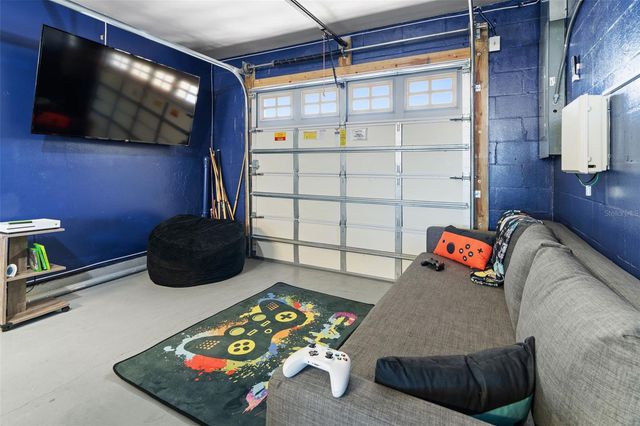 6004 TAMPA SHORES BOULEVARD, Tampa, FL 33615