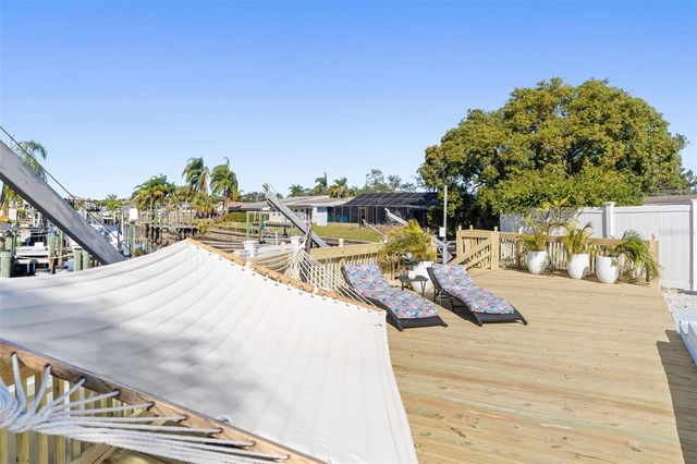 6004 TAMPA SHORES BOULEVARD, Tampa, FL 33615