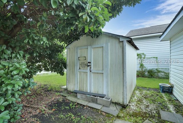 36 Sawmill Forest Dr, Bluffton, SC 29910