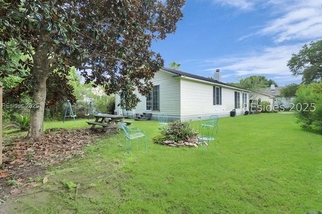 36 Sawmill Forest Dr, Bluffton, SC 29910