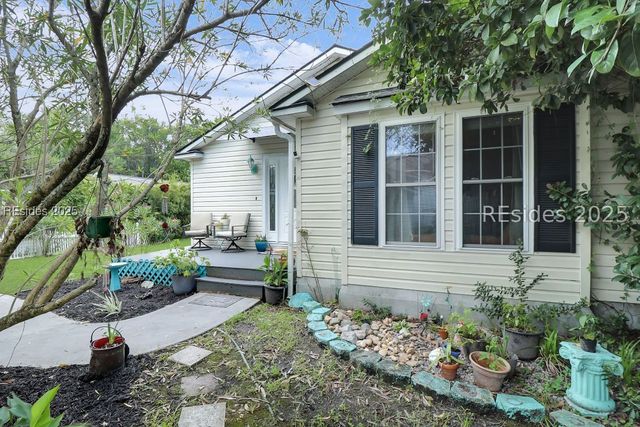 36 Sawmill Forest Dr, Bluffton, SC 29910