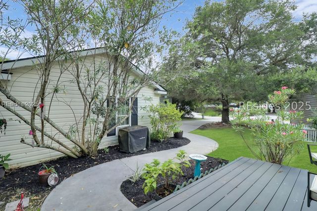 36 Sawmill Forest Dr, Bluffton, SC 29910