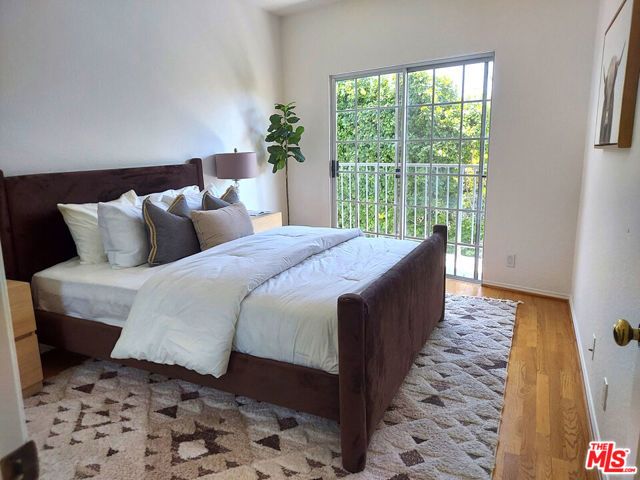 10650 Kinnard Avenue 211, Los Angeles, CA 90024