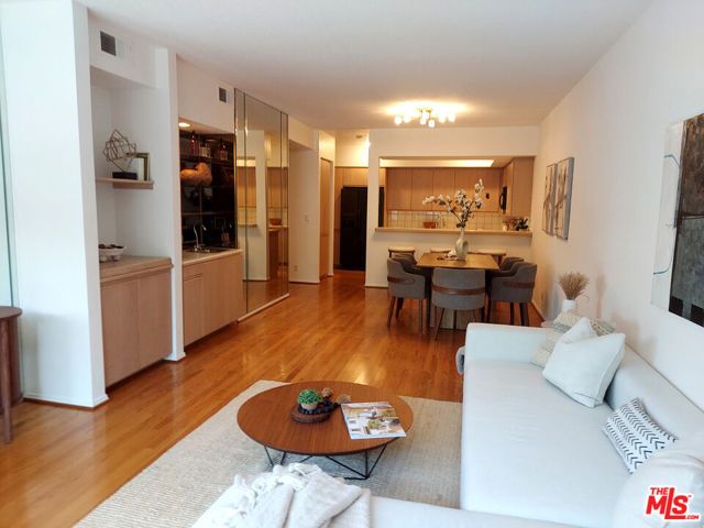10650 Kinnard Avenue 211, Los Angeles, CA 90024