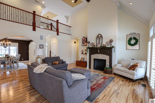 1045 Ashley Drive, Kevil, KY 42053