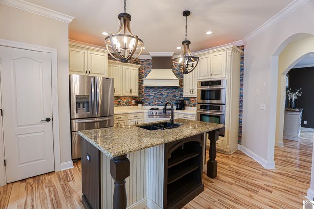 1045 Ashley Drive, Kevil, KY 42053