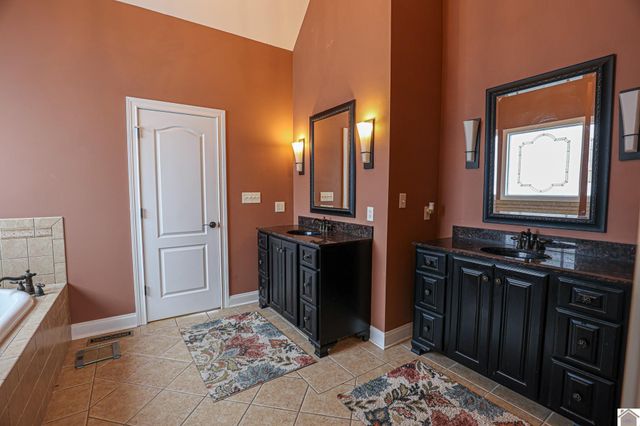 1045 Ashley Drive, Kevil, KY 42053