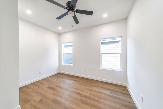 816 Lambert Street, Dallas, TX 75203