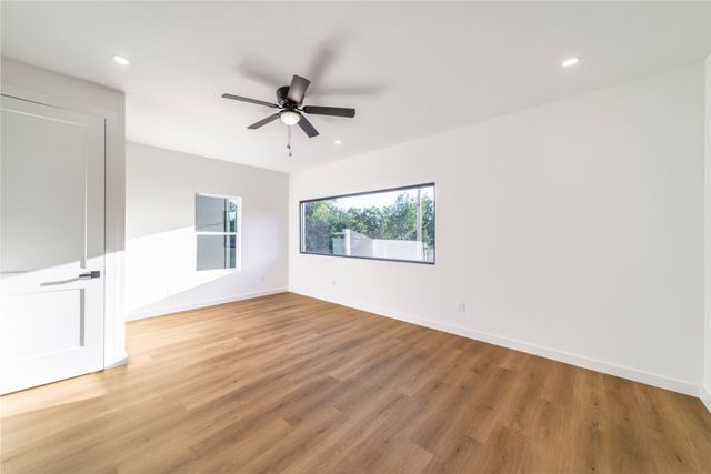 816 Lambert Street, Dallas, TX 75203
