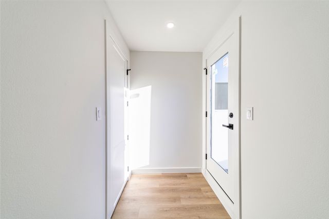 816 Lambert Street, Dallas, TX 75203
