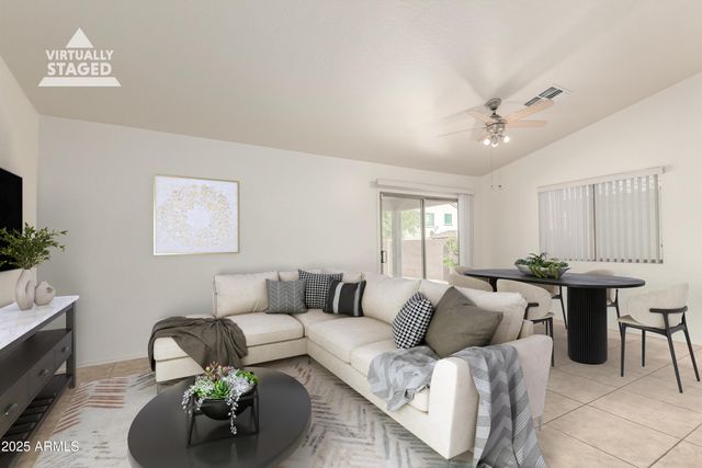 1734 E CORTEZ Drive, Casa Grande, AZ 85122