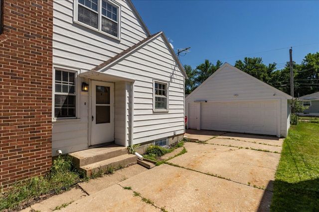1108 12th Avenue NE, Rochester, MN 55906