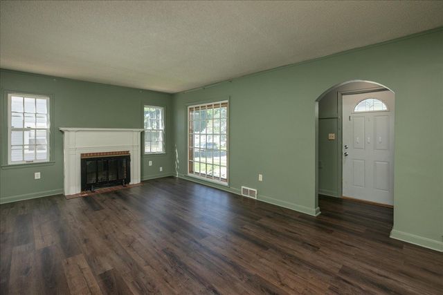 1108 12th Avenue NE, Rochester, MN 55906
