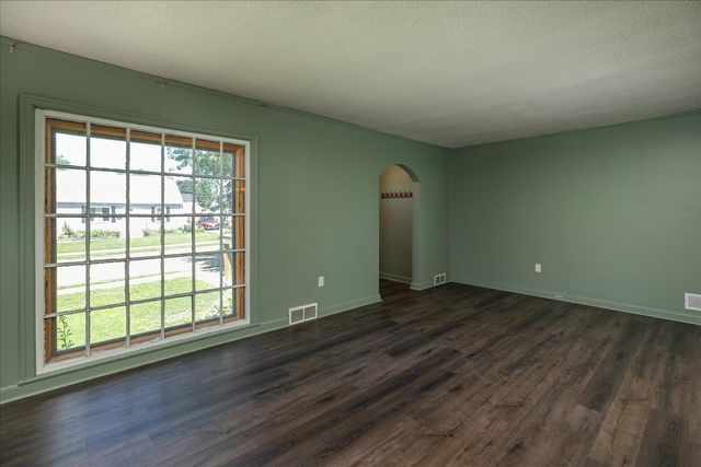1108 12th Avenue NE, Rochester, MN 55906