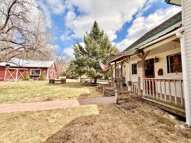 794 Union Road, Peru, NY 12972
