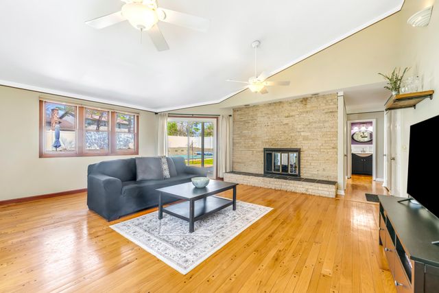 1524 Dogwood Drive, Portage, MI 49024