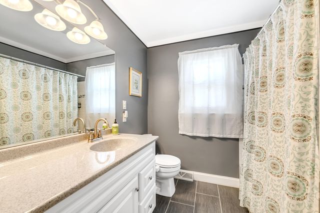 1524 Dogwood Drive, Portage, MI 49024