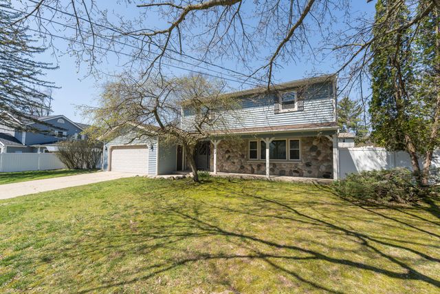 1524 Dogwood Drive, Portage, MI 49024