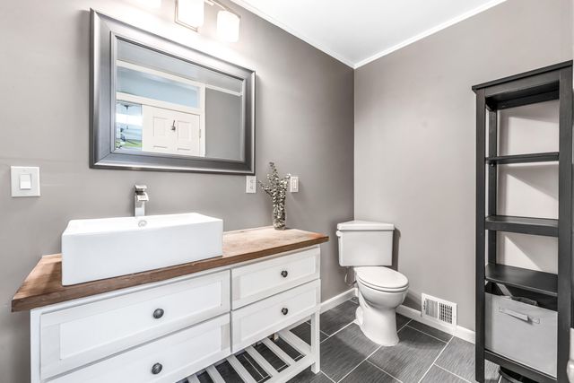 1524 Dogwood Drive, Portage, MI 49024