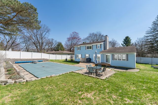 1524 Dogwood Drive, Portage, MI 49024