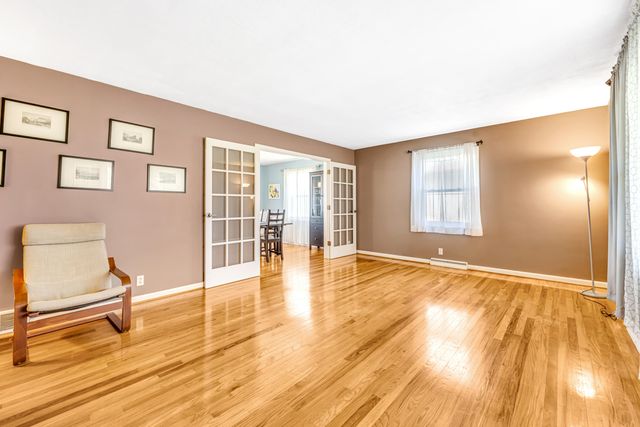 1524 Dogwood Drive, Portage, MI 49024