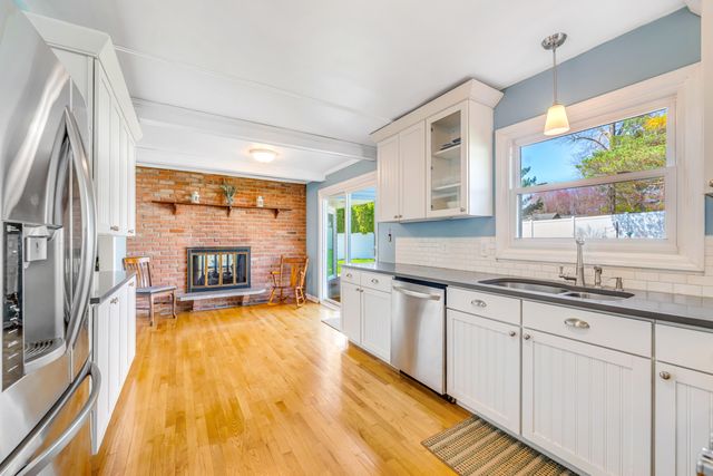 1524 Dogwood Drive, Portage, MI 49024