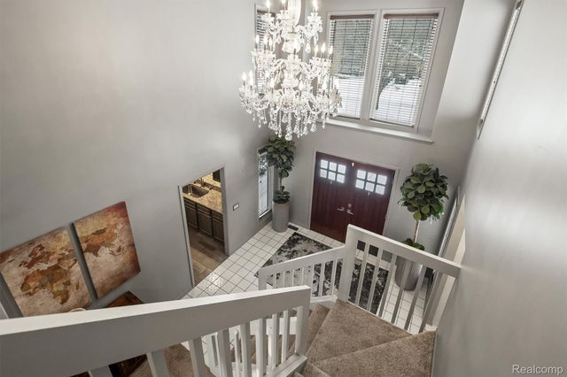 4926 Oak River Drive, Troy, MI 48098