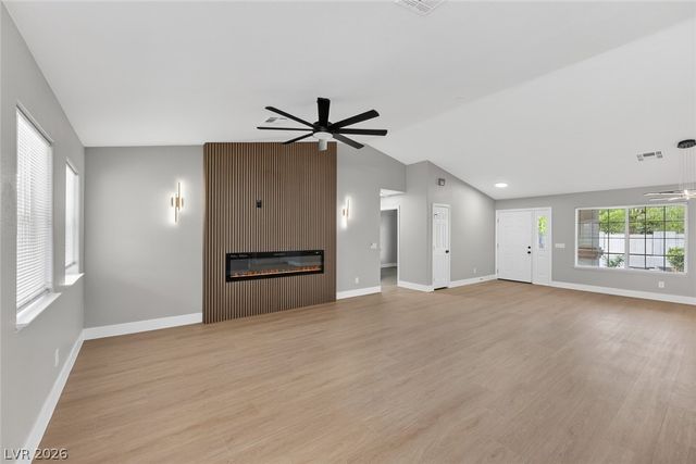 2021 Jean Paul Avenue, North Las Vegas, NV 89031