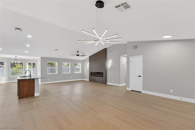 2021 Jean Paul Avenue, North Las Vegas, NV 89031