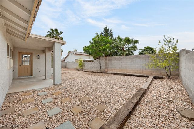2021 Jean Paul Avenue, North Las Vegas, NV 89031
