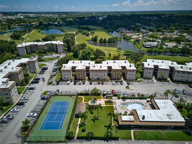 2491 SW 82nd Ave 310, Davie, FL 33324