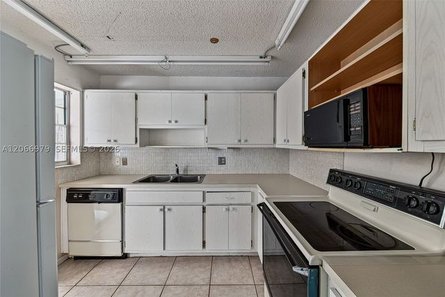 2491 SW 82nd Ave 310, Davie, FL 33324