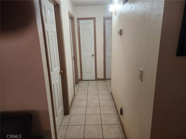 725 18th Place, Delano, CA 93215