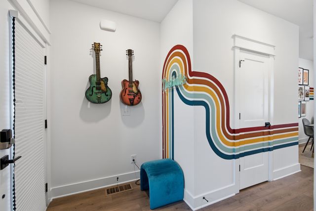 334 Douglas Ave, Nashville, TN 37207