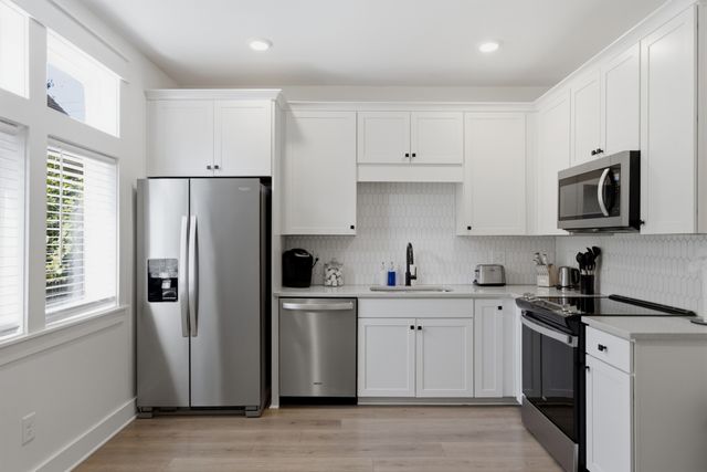 334 Douglas Ave, Nashville, TN 37207