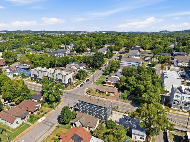 334 Douglas Ave, Nashville, TN 37207
