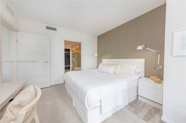 801 S Miami Ave 1209, Miami, FL 33130