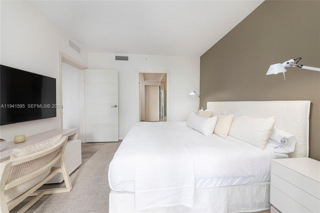 801 S Miami Ave 1209, Miami, FL 33130