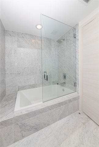 801 S Miami Ave 1209, Miami, FL 33130