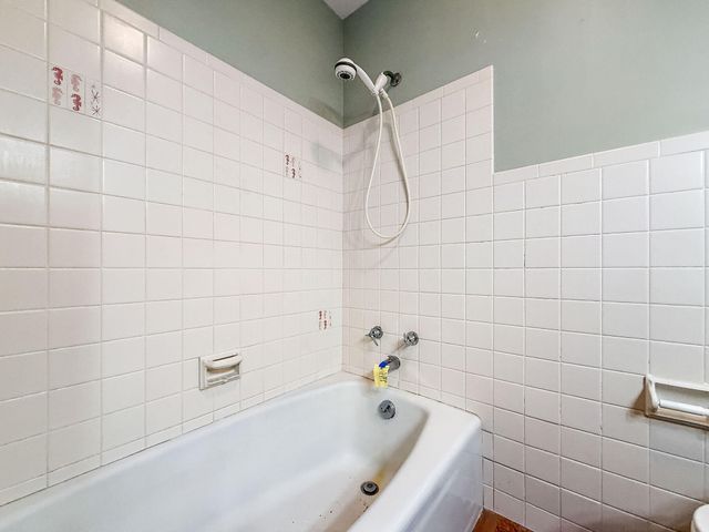 3339 Wirth Road, Highland, IN 46322