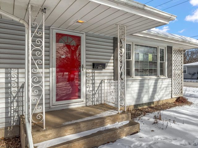 3339 Wirth Road, Highland, IN 46322