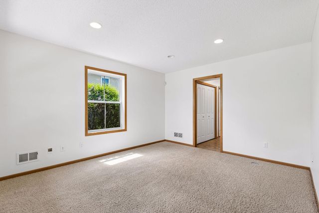 8413 Forestview Lane N 101, Maple Grove, MN 55369