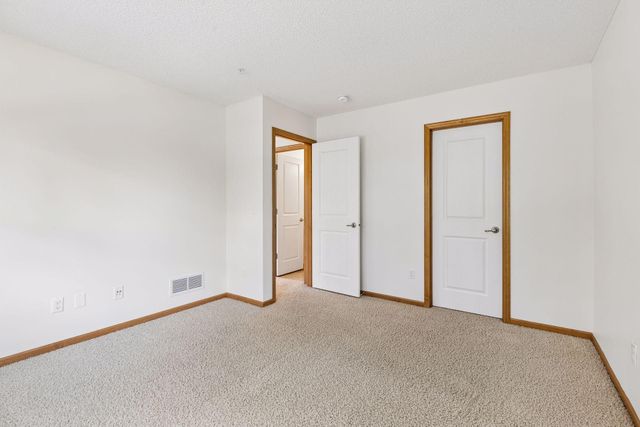 8413 Forestview Lane N 101, Maple Grove, MN 55369