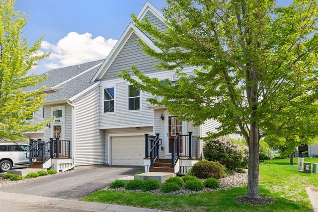 8413 Forestview Lane N 101, Maple Grove, MN 55369