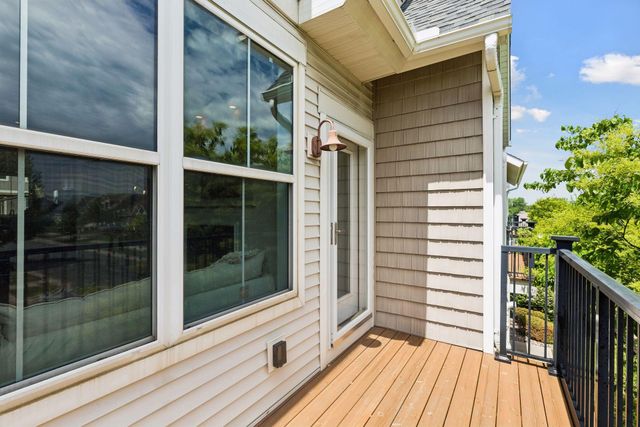 8413 Forestview Lane N 101, Maple Grove, MN 55369