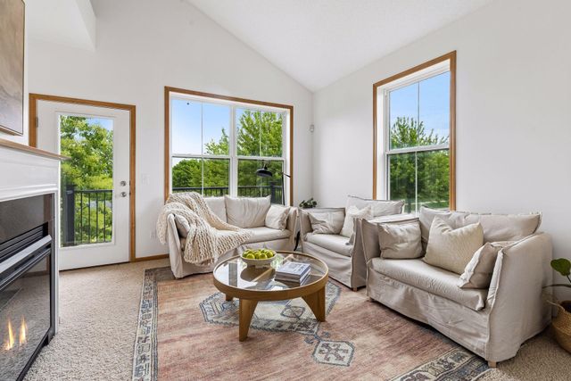 8413 Forestview Lane N 101, Maple Grove, MN 55369