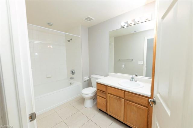 7975 Preserve CIR 1013, Naples, FL 34119